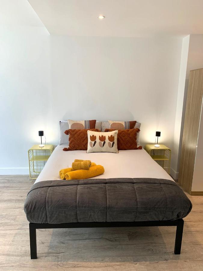 Modern Studio Flat Near Highbury & Islington Station Londres Extérieur photo