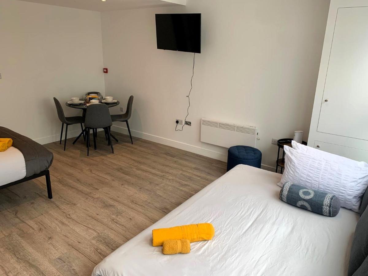Modern Studio Flat Near Highbury & Islington Station Londres Extérieur photo