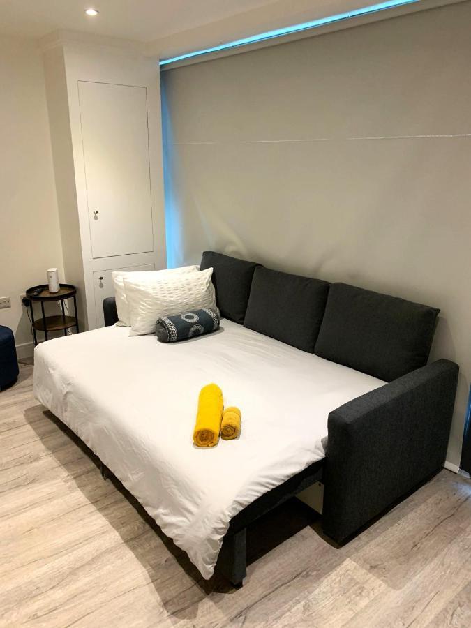 Modern Studio Flat Near Highbury & Islington Station Londres Extérieur photo