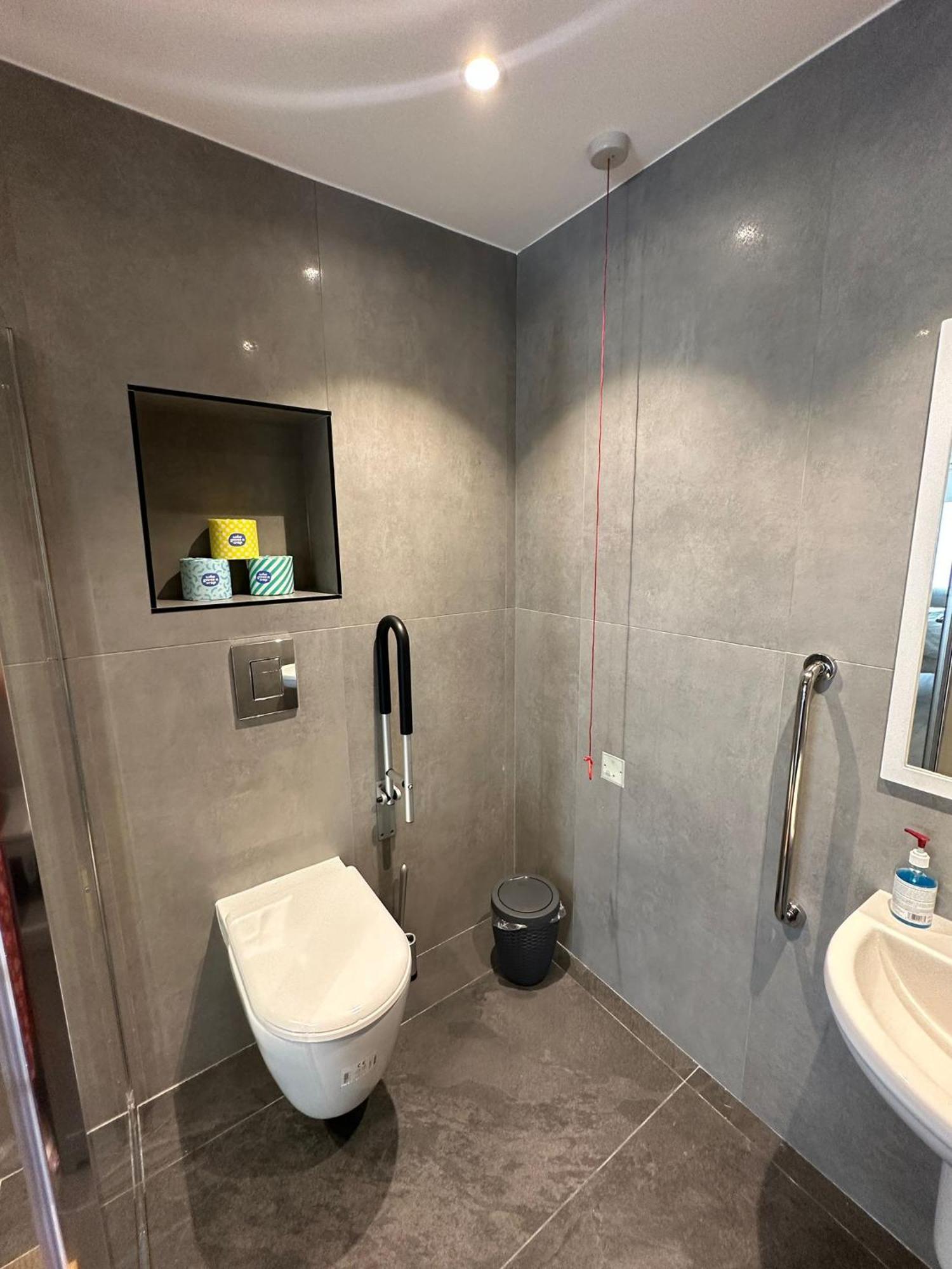 Modern Studio Flat Near Highbury & Islington Station Londres Extérieur photo